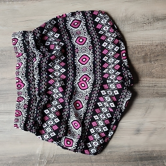 Faded GLORY Black Pink And White Patterned Tank And Shorts Outfit - Picture 5 of 5